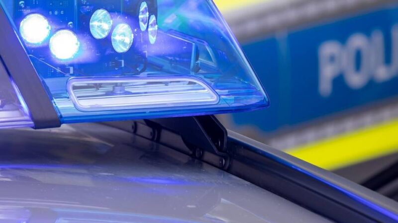 Tabakwaren wurden gestohlen: Einbruch in Lebensmittelgeschäft in Menzelen