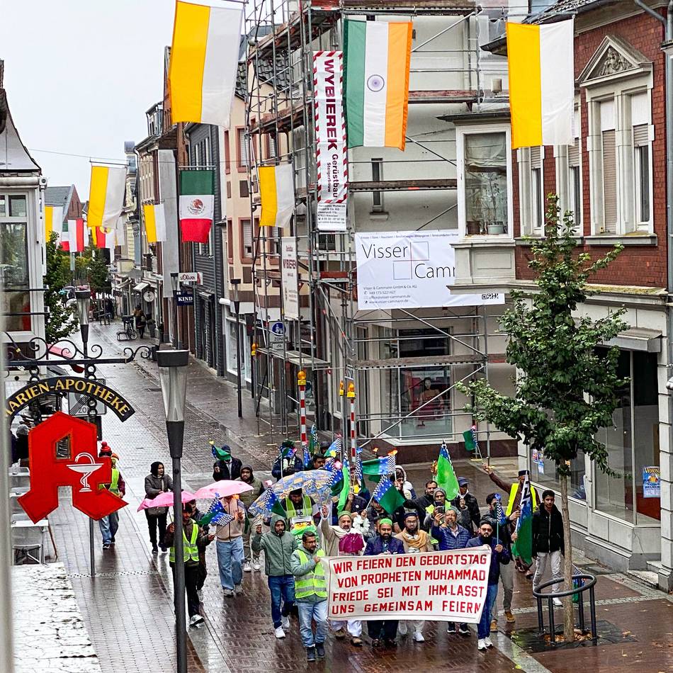 Umzug in Kevelaer: Warum Muslime am Sonntag durch den Wallfahrtsort zogen