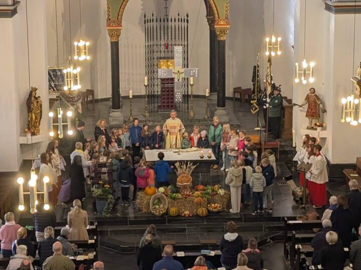 Religion in Meerbusch: Pfarrei feiert Erntedank und ein besonderes Jubiläum