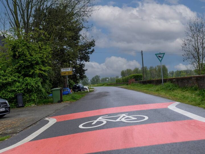 Verkehr in Dormagen: Stadt plant zwei neue Fahrradstraßen