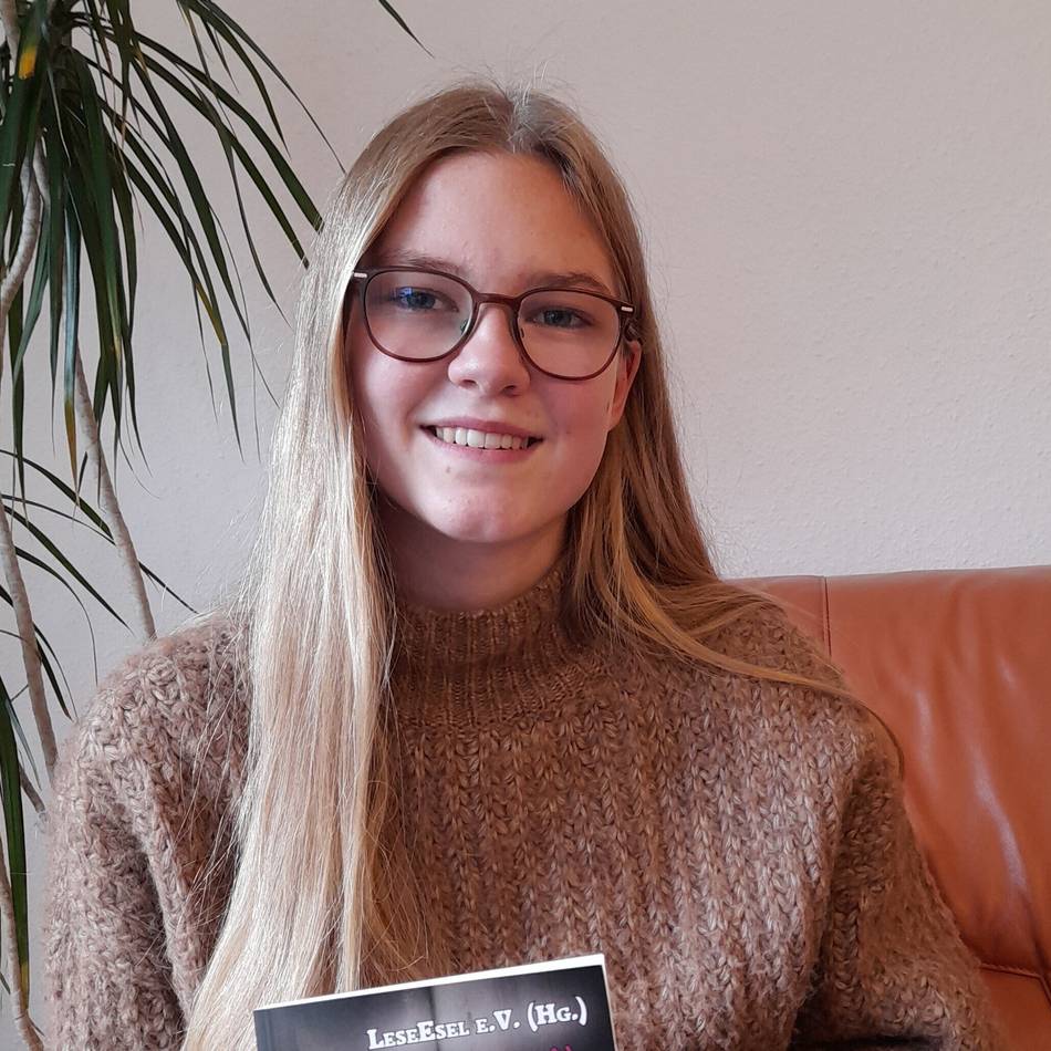 Einladung nach Hülm: Gesa und Melena lesen in Goch aus ihrem gemeinsamen Buch