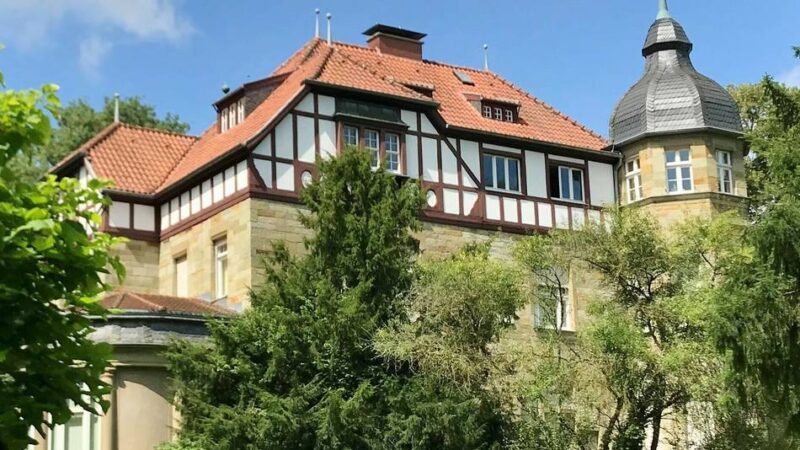 Ausstellung in der Villa Römer: Leverkusener blicken auf ihre Stadt