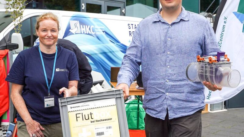 Auf dem Wochenmarkt in Langenfeld: Infos zur privaten Starkregen- und Hochwasservorsorge