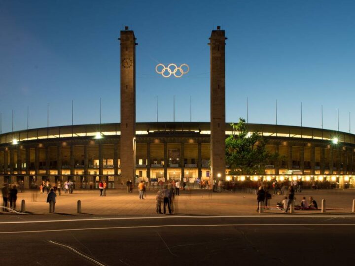 American Football in Berlin: Olympiastadion für NFL umgebaut: breitere Türen, mehr Klos