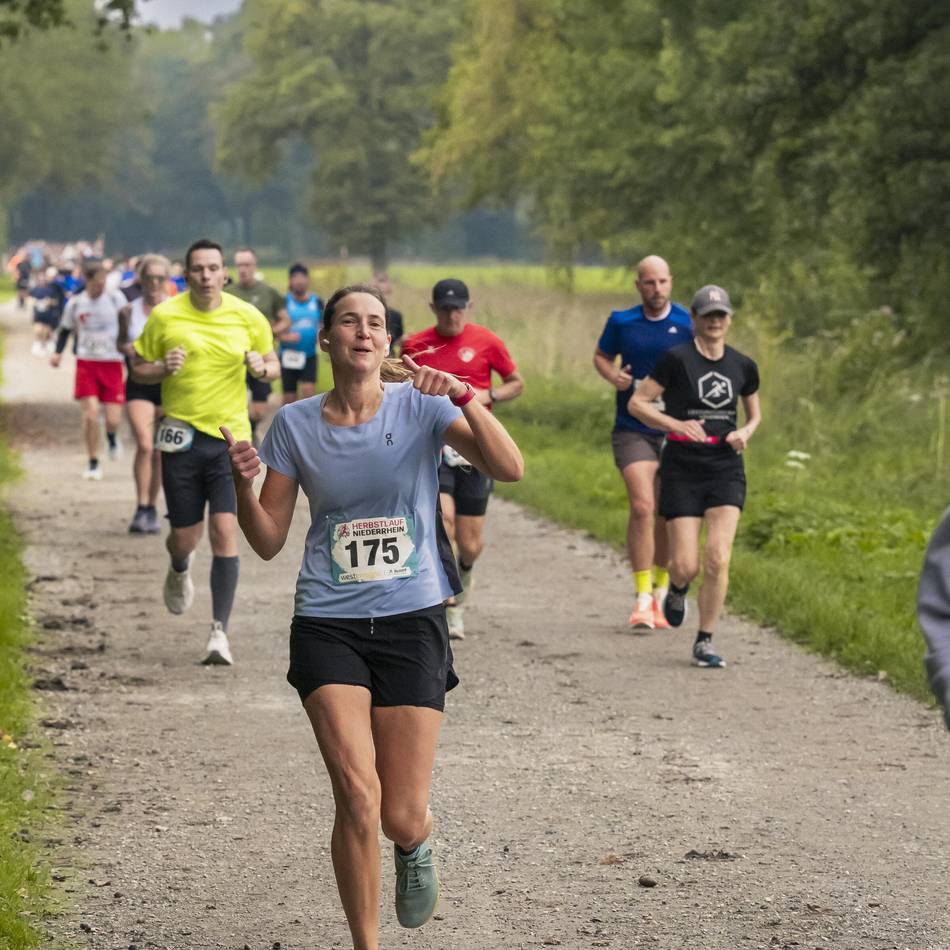 550 Teilnehmer: „Der Herbstlauf Niederrhein zeigt, was möglich ist, wenn Gemeinden und Vereine zusammenarbeiten“