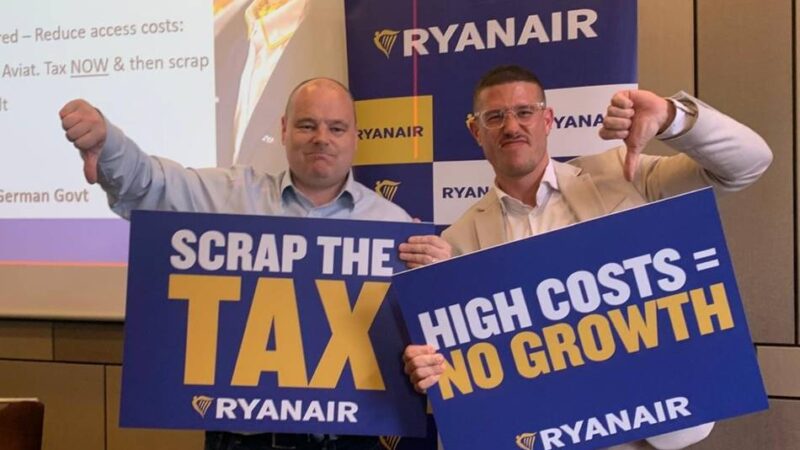 Iren wollen Druck bei Flughafenkosten machen: Das sind die Folgen der Ryanair-Kürzungen für den Airport Weeze