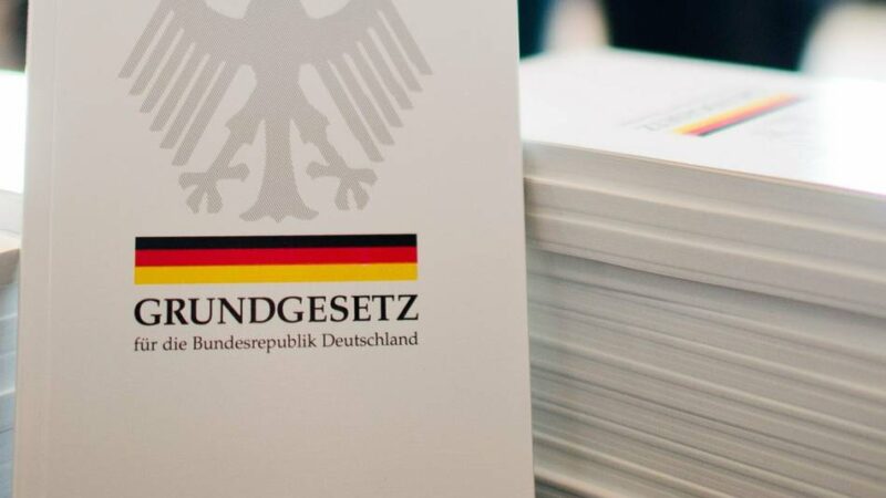 Stärkung demokratischer Werte: „Runder Tisch Demokratie“ lädt zu Treffen in Neuss ein