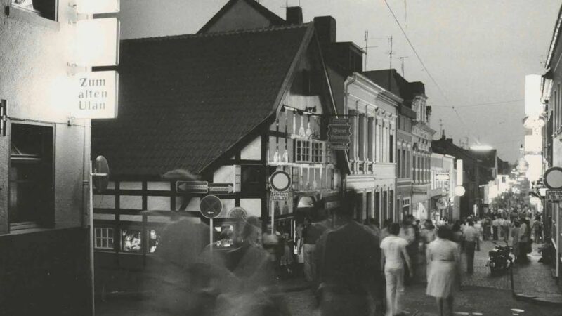 In den 1970ern in Mönchengladbach: Anwerbeversuch in der Altstadt – für Spionage, Sabotage und Zersetzung