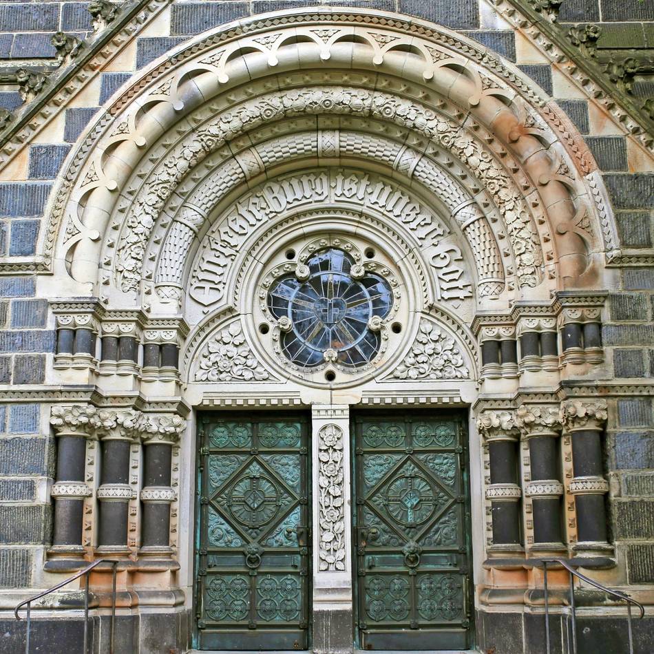 Letzter Gottesdienst 2030: Zu hohe Kosten – Protestanten schließen Solinger Lutherkirche