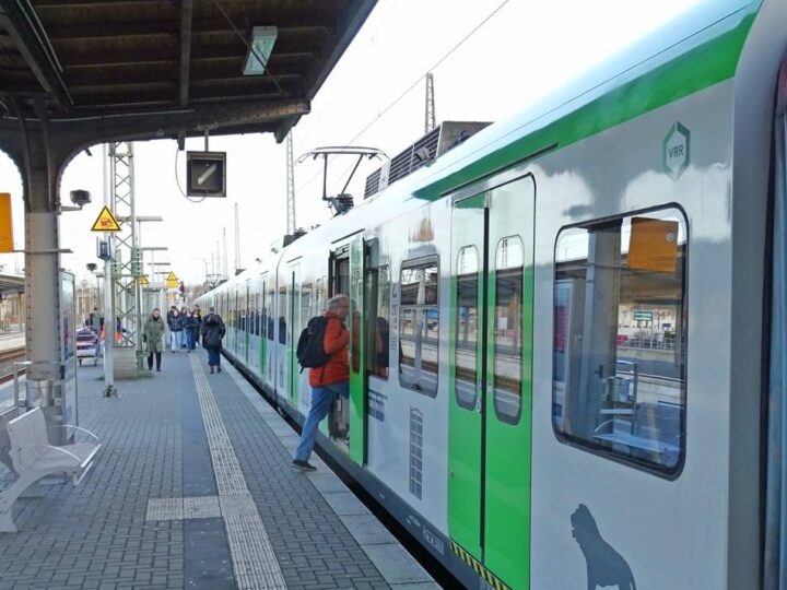 Bahnstrecke seit Monaten gesperrt: Wann die S1 zwischen Solingen und Düsseldorf wieder fahren soll