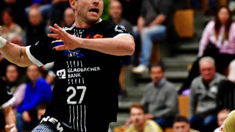 TV Korschenbroich: Mit nur sieben Feldspielern zum Fingerzeig-Sieg gegen Weiden