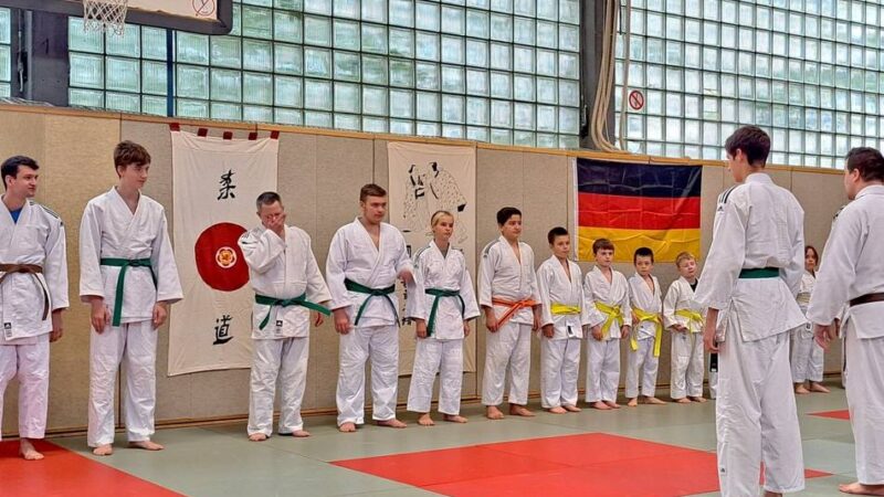 Hückeswagener Judo-Club Mifune feiert Jubiläum: Hier haben Judoka ihr sportliches Zuhause