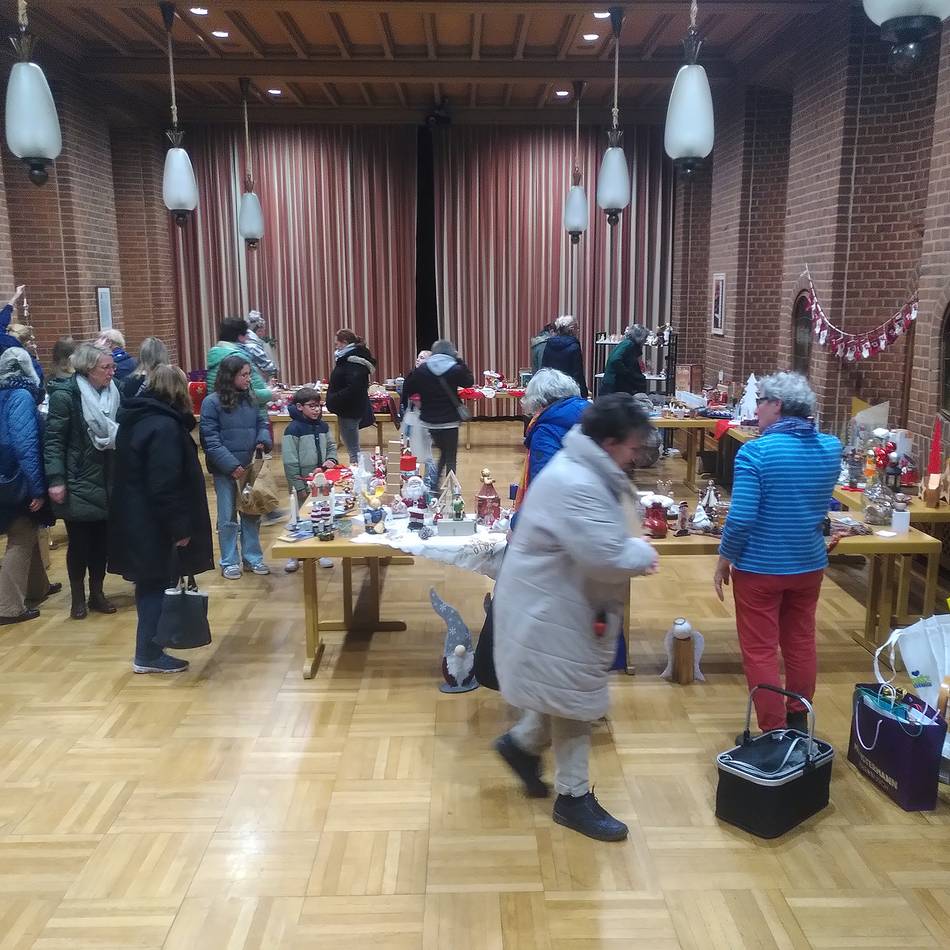 Erstmals in Kevelaer: Weihnachtsdeko-Tauschmarkt und Reparier-Bar