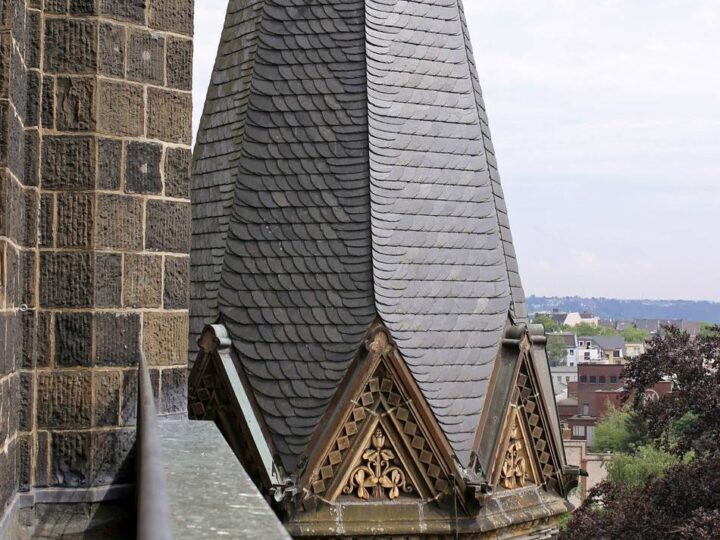 Bauverein bietet Turmbesteigungen an: Gäste willkommen – Glocken der Solinger Lutherkirche feiern 75. Geburtstag