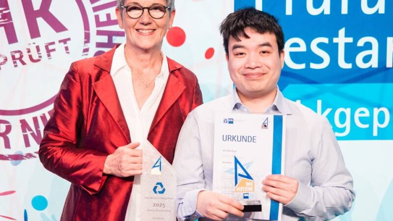 Von der Industrie- und Handelskammer : Berufskolleg Neuss erhält Auszeichnung