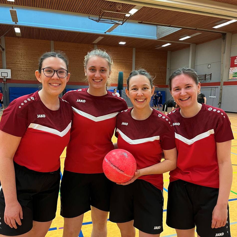 Hückeswagenerinnen in der Bundesliga Süd: TVW-Prellballerinnen setzen sich gleich wieder an die Tabellenspitze