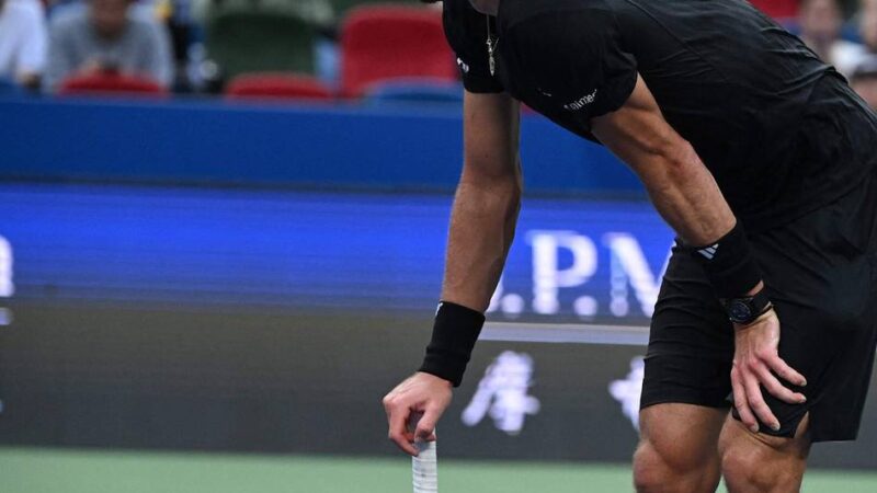 „Es ist echt ein Kampf“: Zverev muss wieder zum Arzt – Kritik an hartem Tennisjahr