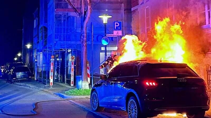 Brandstiftung nach Raubzug in Neusser Turnhalle: „Das hört sich nach Hollywood an, nicht nach Neuss“