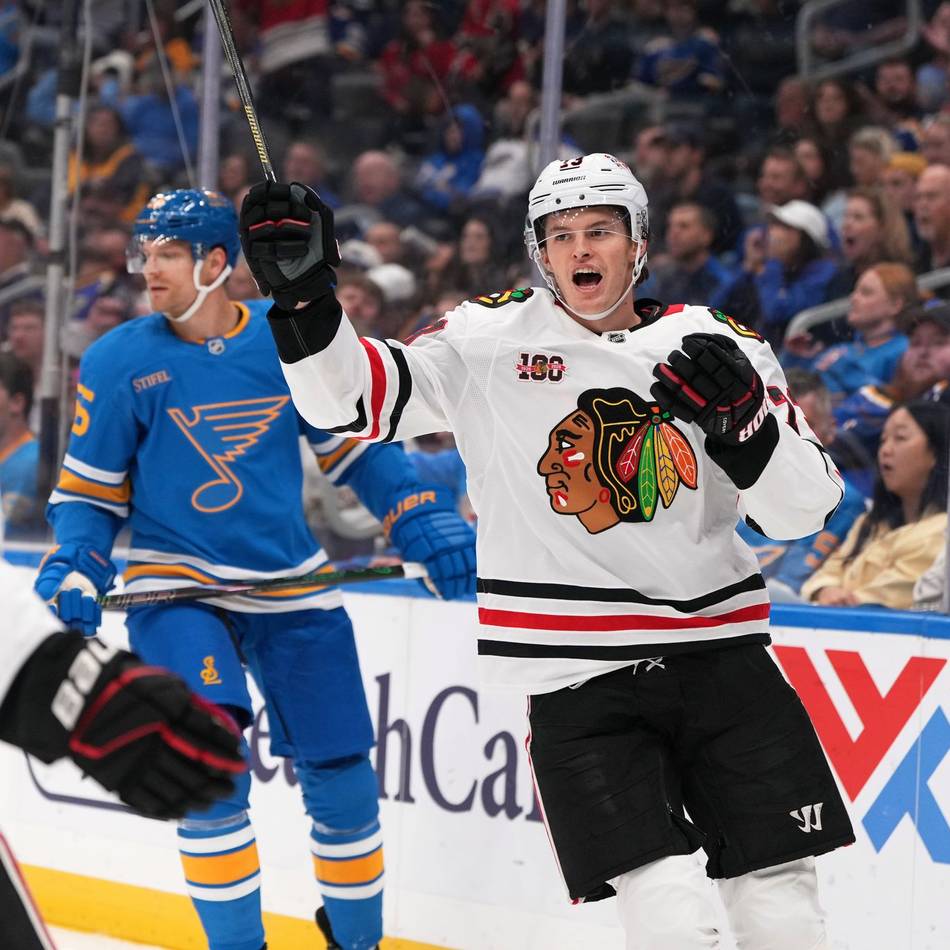 Eishockey: Lukas Reichel erzielt ersten Doppelpack seiner NHL-Karriere