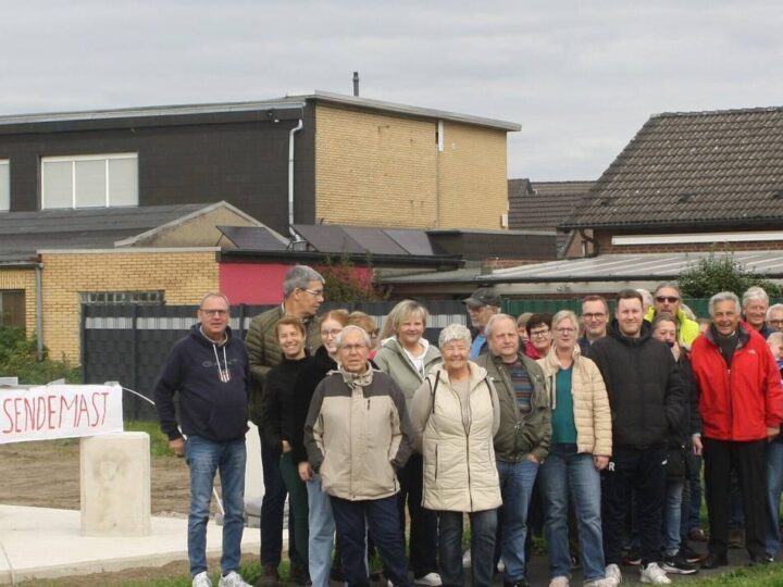 Stadt Viersen sagt, ihr seien die Hände gebunden: Anwohner wollen gegen neuen Funkmast kämpfen