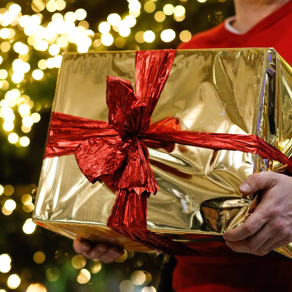 Spenden-Aufruf: Dormagener Gymnasium startet wieder Weihnachtspäckchen-Aktion