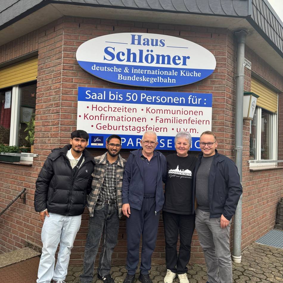 Neueröffnung in Rommerskirchen: Brüder bringen indische Küche ins Haus Schlömer