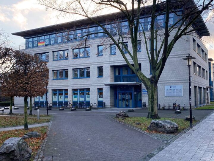 Kandidat spricht von „Intrige“: Streit um AfD-Mandat für Dormagener Stadtrat