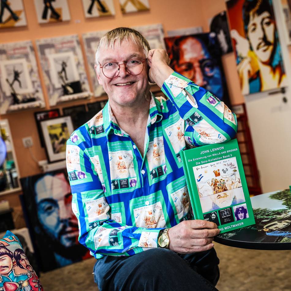 Autor und Sammler Azing Moltmaker in Neuss: „Die Beatles sind mein Leben“