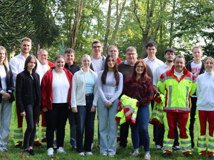 Im Kreis Kleve: 15 Notfallsanitäter starten in ihre Ausbildung