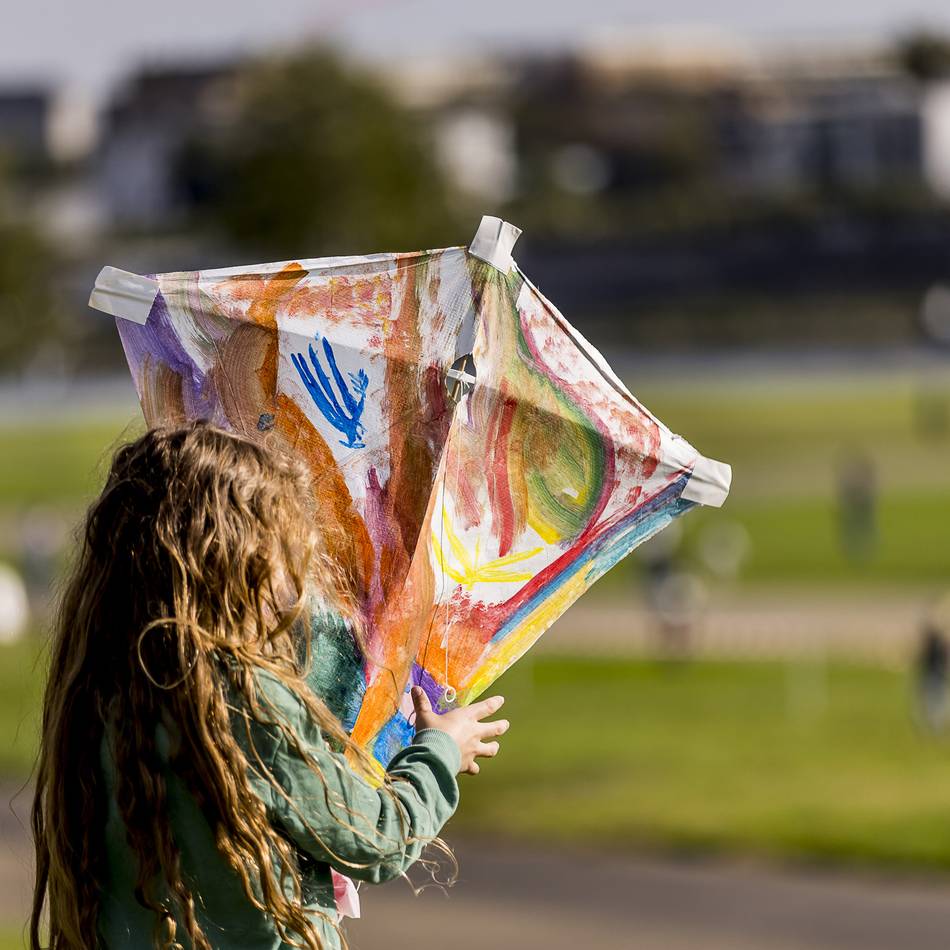 Freizeit in Düsseldorf: Tipps für die Herbstferien – Musik produzieren, Drachen basteln, schwimmen lernen