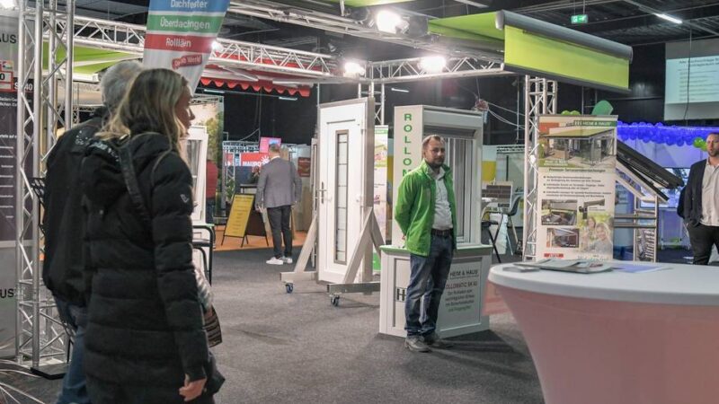 Energiesparen, Smart Home, Alpaka-Wollsocken: Das bietet die Baumesse 2025 in Kalkar