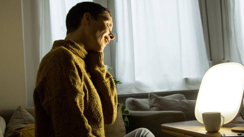 Lichttherapie in Mönchengladbach: Herbst und Winter ohne Blues – was hilft, wenn das Grau aufs Gemüt schlägt