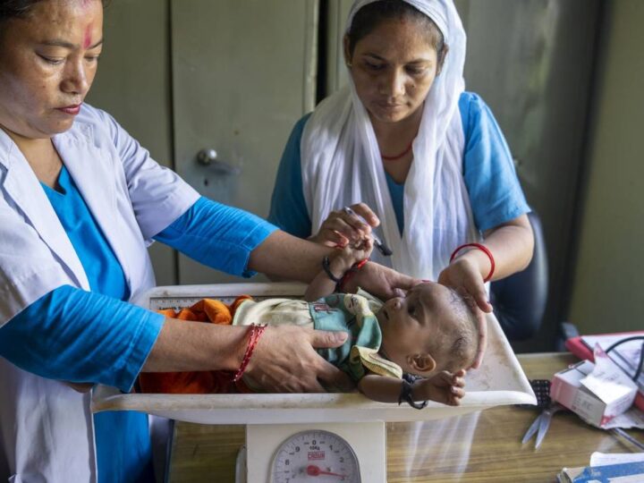 Radevormwalder organisieren Basar für Hilfswerk: Erlös des Andheri-Basars geht erstmals nach Nepal