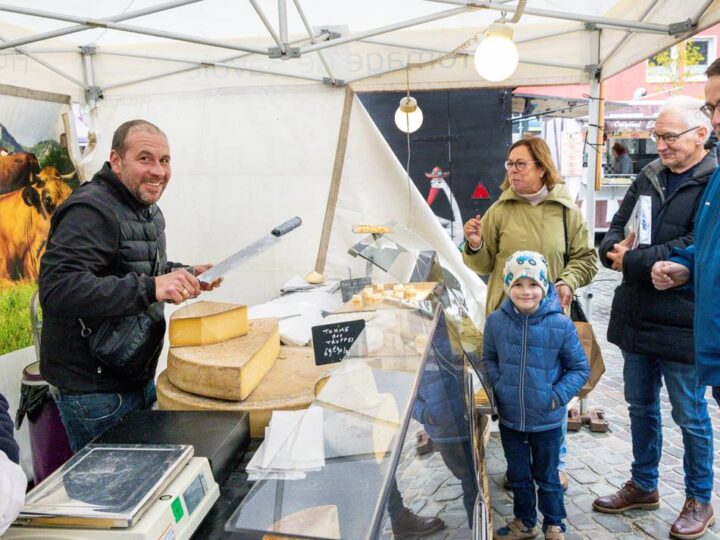 Veranstaltung in Erkelenz: Französischer Markt lockt Besucher trotz Regen