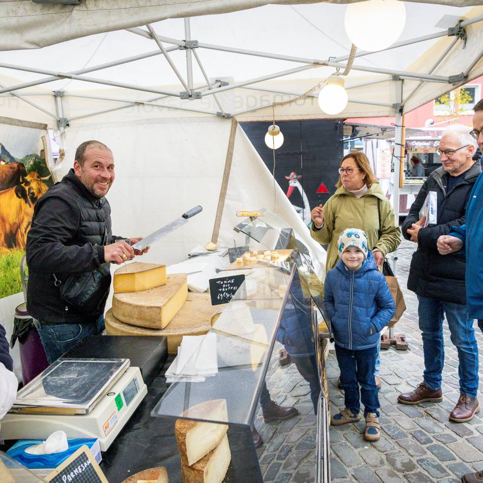 Veranstaltung in Erkelenz: Französischer Markt lockt Besucher trotz Regen