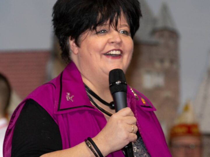 Paukenschlag im Kölner Karneval: Ingrid Kühne nimmt Abschied vom Karneval –  „Das ist nicht mehr mein Karneval“