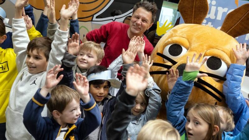 WDR zu Besuch: Monheim feiert Kinderaktion mit der Maus