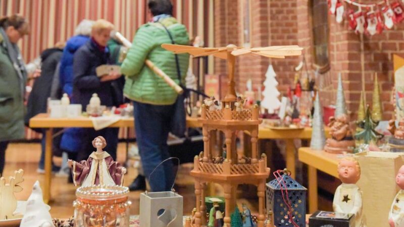 Tauschen statt Wegwerfen: In Kalkar kann bald wieder Weihnachtsdeko getauscht werden