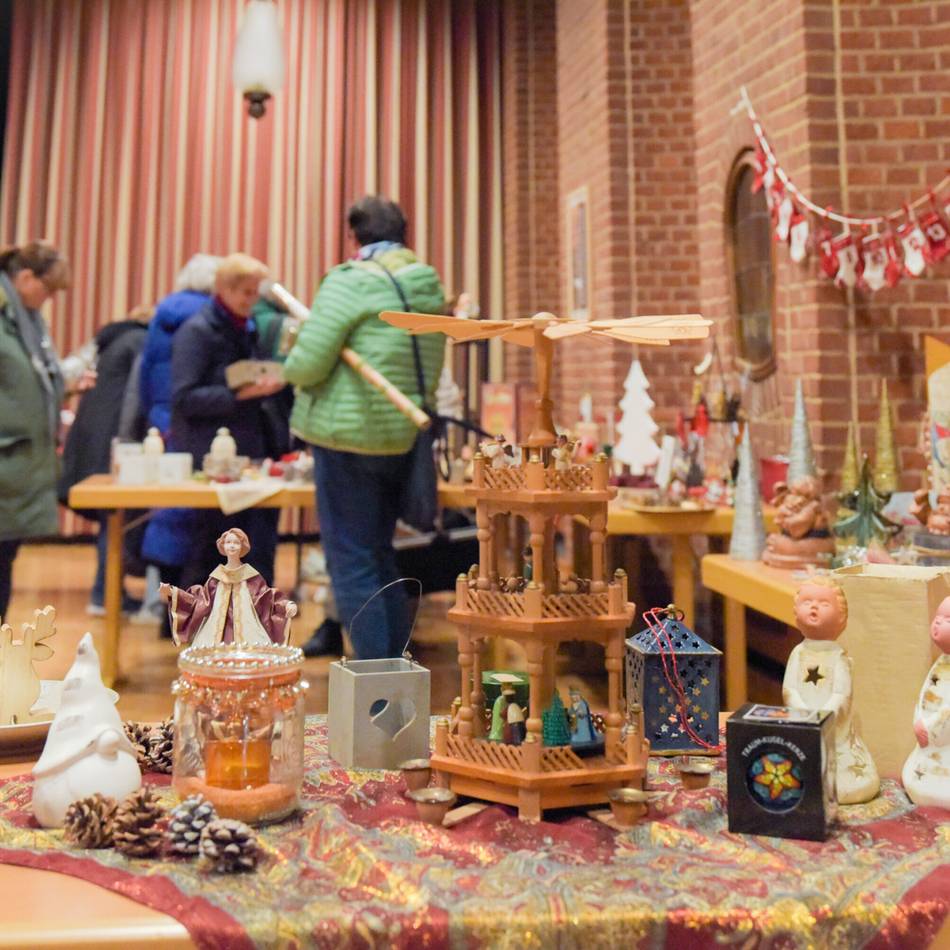 Tauschen statt Wegwerfen: In Kalkar kann bald wieder Weihnachtsdeko getauscht werden