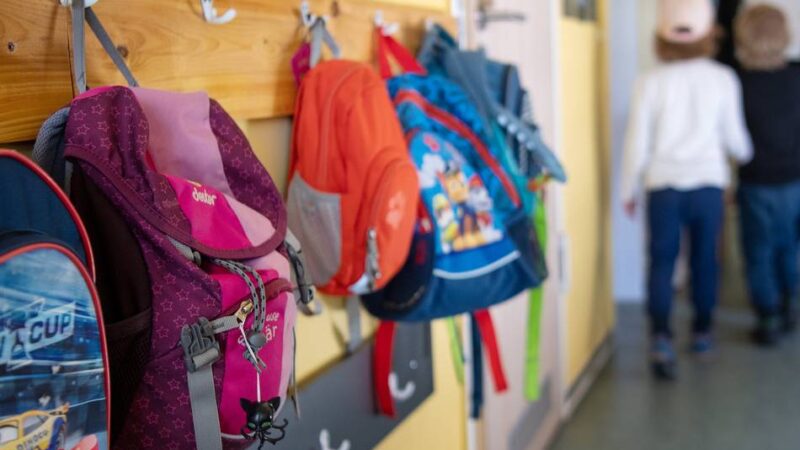 Zahlreiche Kindergärten betroffen: Katholische Kitas am Niederrhein vor dem Umbruch