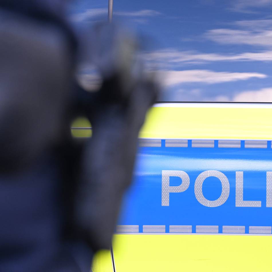 Polizei ermittelt: Leverkusener von Fahrgast bedroht