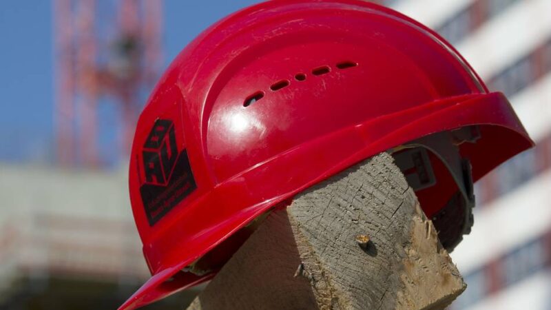 5160 Azubis im Kreis Kleve: Gewerkschaftsbund bietet Azubis rund um die Uhr Beratung und Hilfe