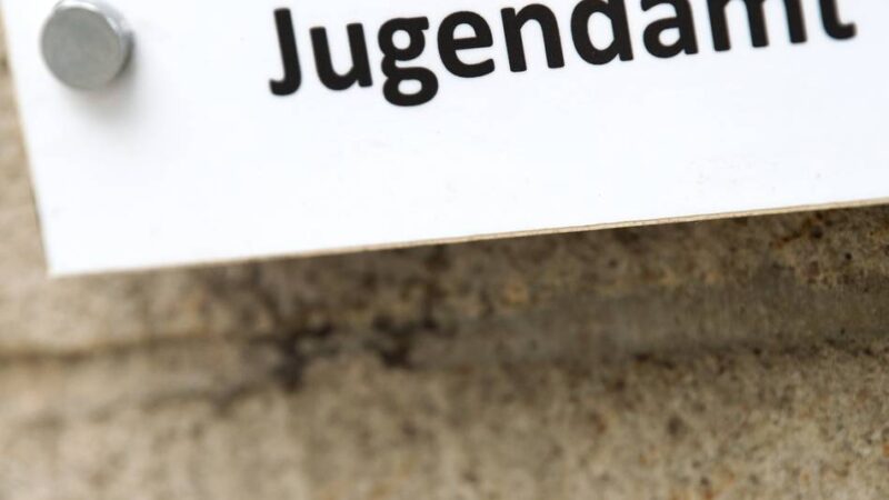 Hilfen zur Erziehung in Langenfeld: Stadt muss 1,5 Millionen Euro mehr für Heimunterbringung zahlen