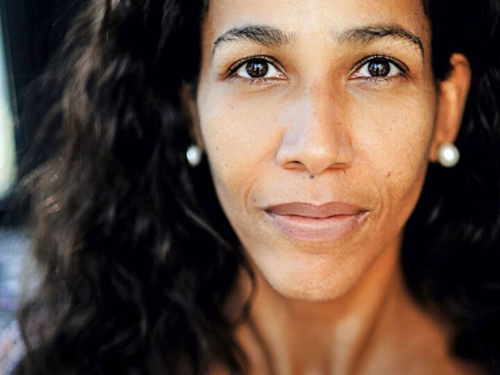 Dunkle Familiengeschichte: Enkelin eines KZ-Kommandanten – Jennifer Teege liest in Moers