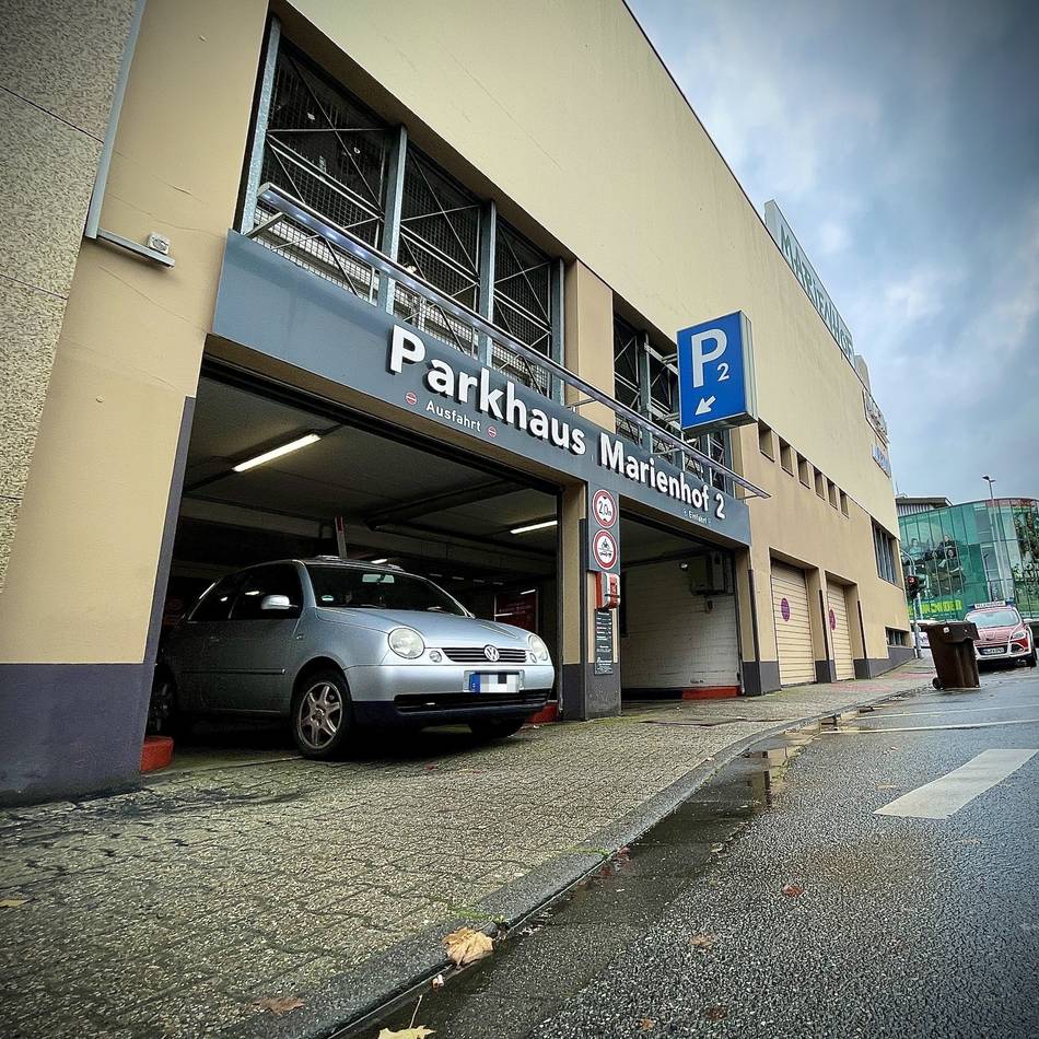 Problem in Mönchengladbachs Innenstädten: Frust über Parksituation ist groß – trotz freier Stellplätze