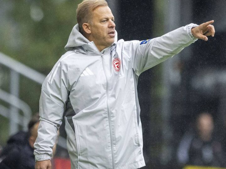 Nach dem 3:1 in Almelo: Fortuna-Trainer Anfang gibt Update zu Rasmussen und El Azzouzi