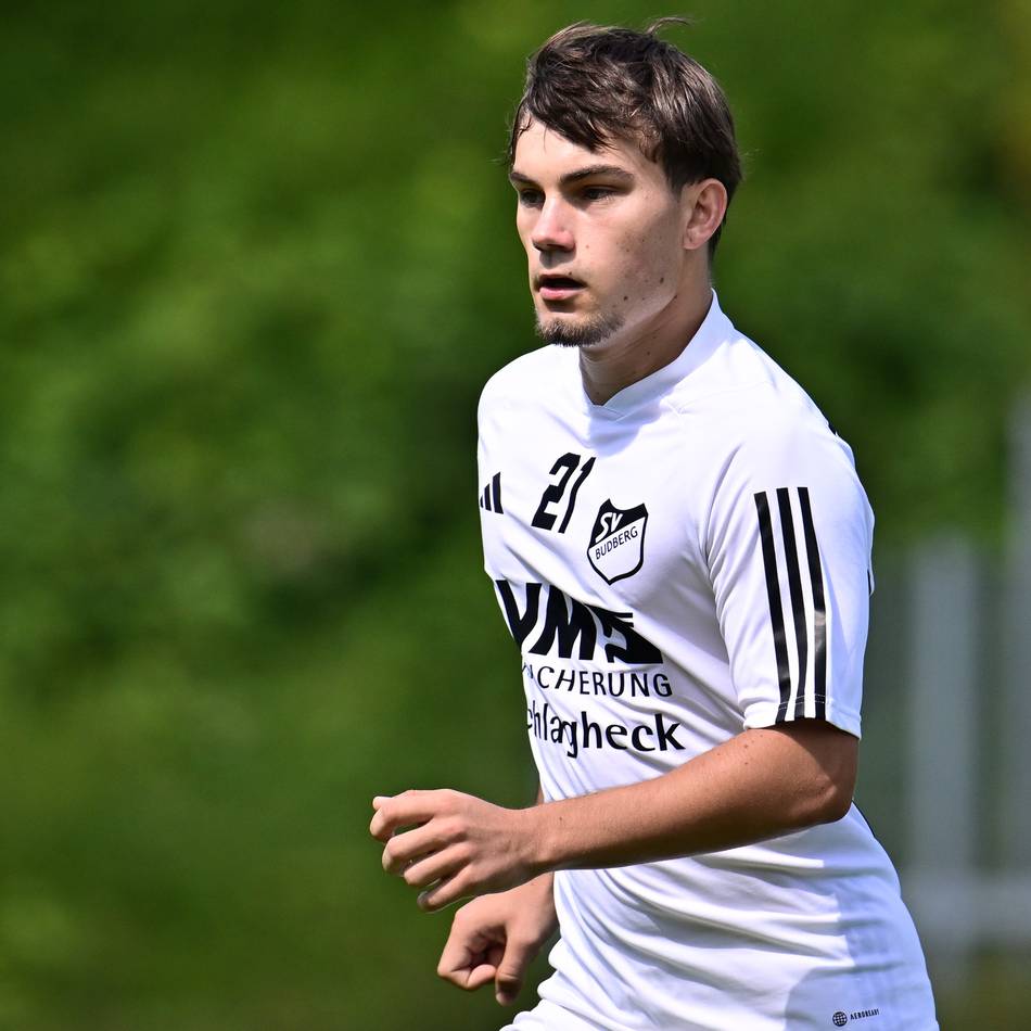 Nächtes Landesliga-Topspiel: Budbergs Benedict Vana muss unters Messer