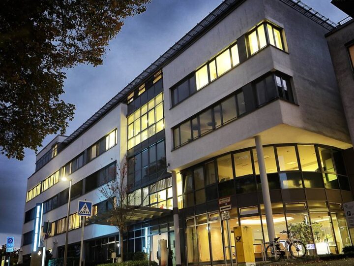 Riesenärger um die Konzentration der Notfallpraxen in Mettmann und Velbert: Landrat Hendele bittet Gesundheitsminister Laumann um Hilfe
