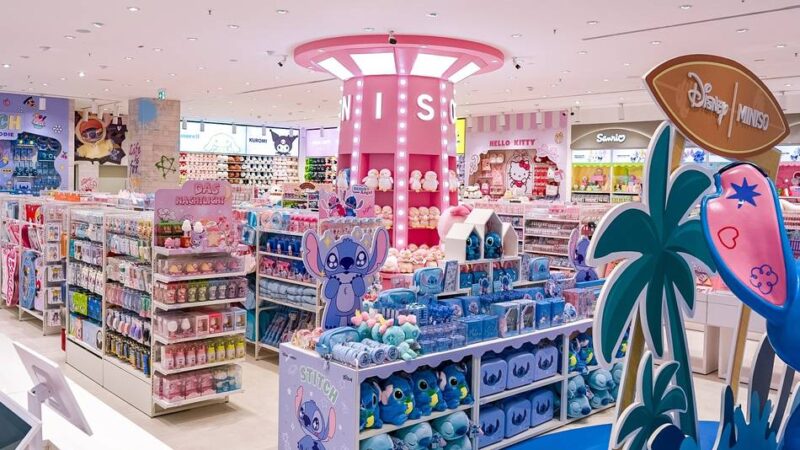 Miniso in Düsseldorf: Chinesischer Kuscheltierhändler eröffnet in der Altstadt – auf mehr als 500 Quadratmetern