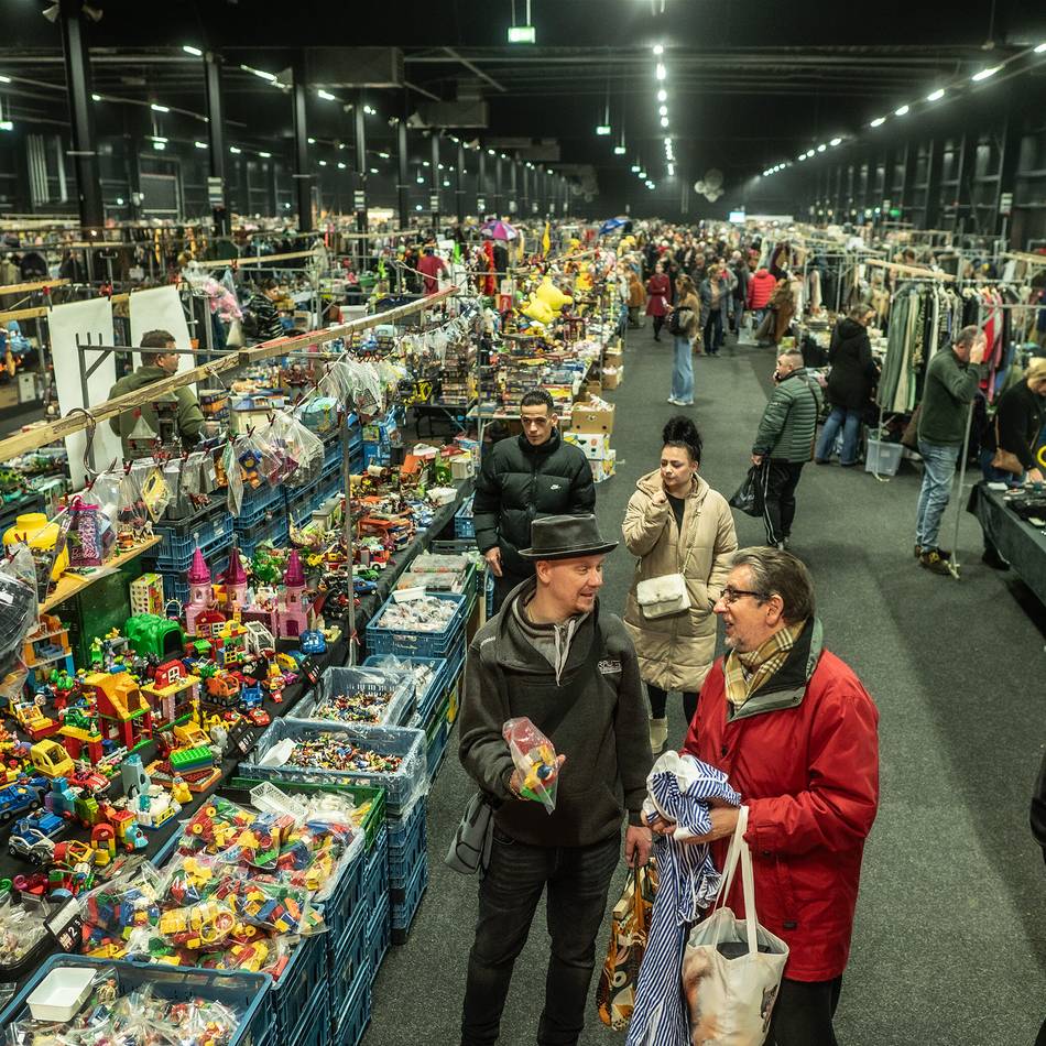 Trödelmarkt in Kalkar: Das bietet der „Mega-Snuffelmarkt“ im Wunderland